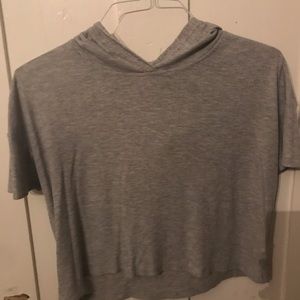 Cropped hooded t-shirt